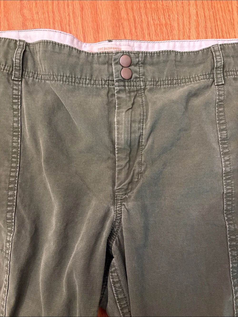 Eddie Bauer Ripstip Women’s Olive Green Boot Cut Cargo Pants